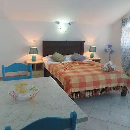 Tres Caravelas Studio Flats Санта Мария Екстериор снимка