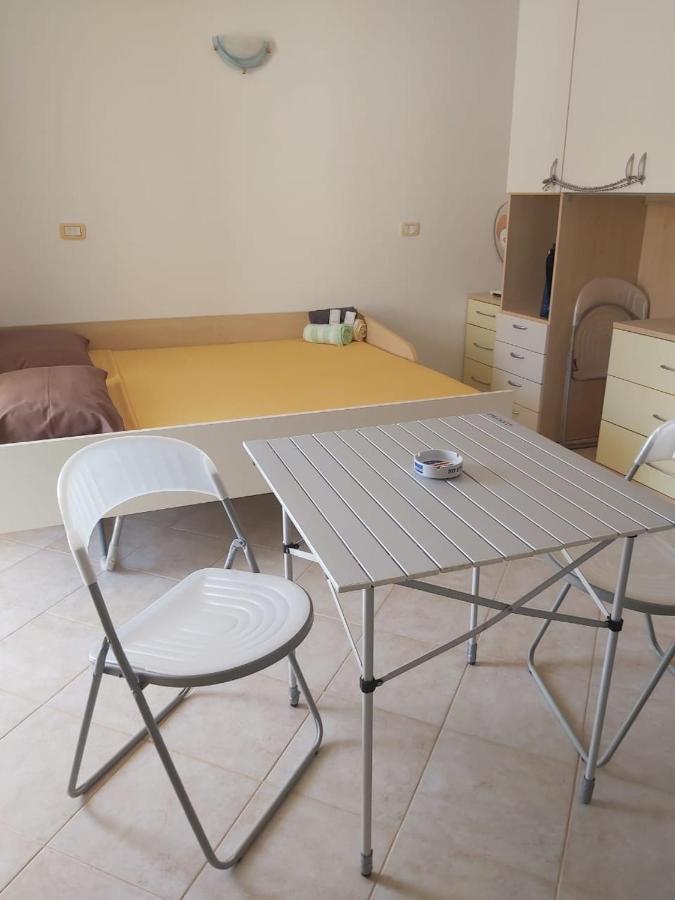 Tres Caravelas Studio Flats Санта Мария Екстериор снимка