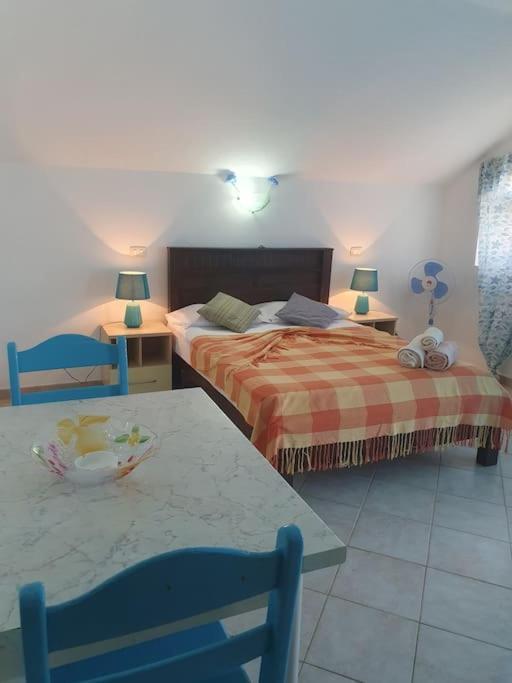 Tres Caravelas Studio Flats Санта Мария Екстериор снимка
