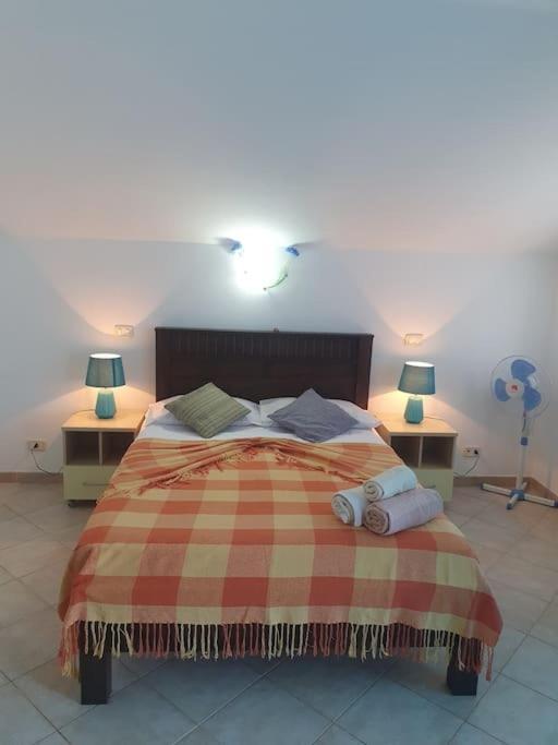 Tres Caravelas Studio Flats Санта Мария Екстериор снимка