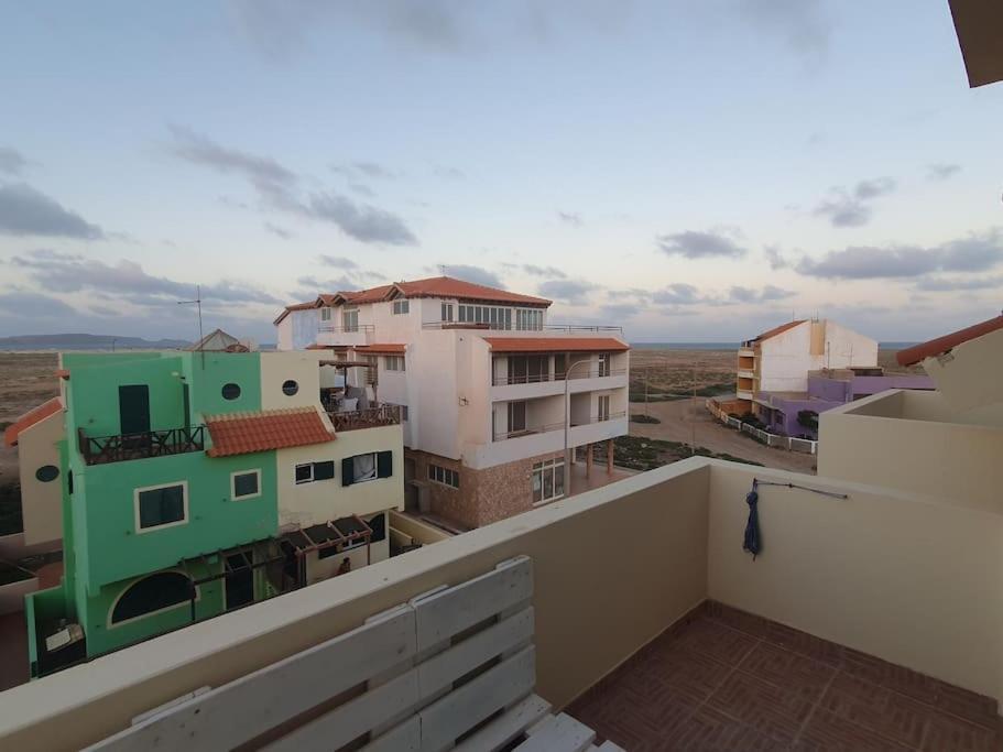 Tres Caravelas Studio Flats Санта Мария Екстериор снимка