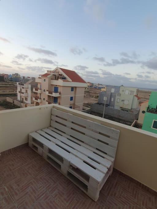 Tres Caravelas Studio Flats Санта Мария Екстериор снимка