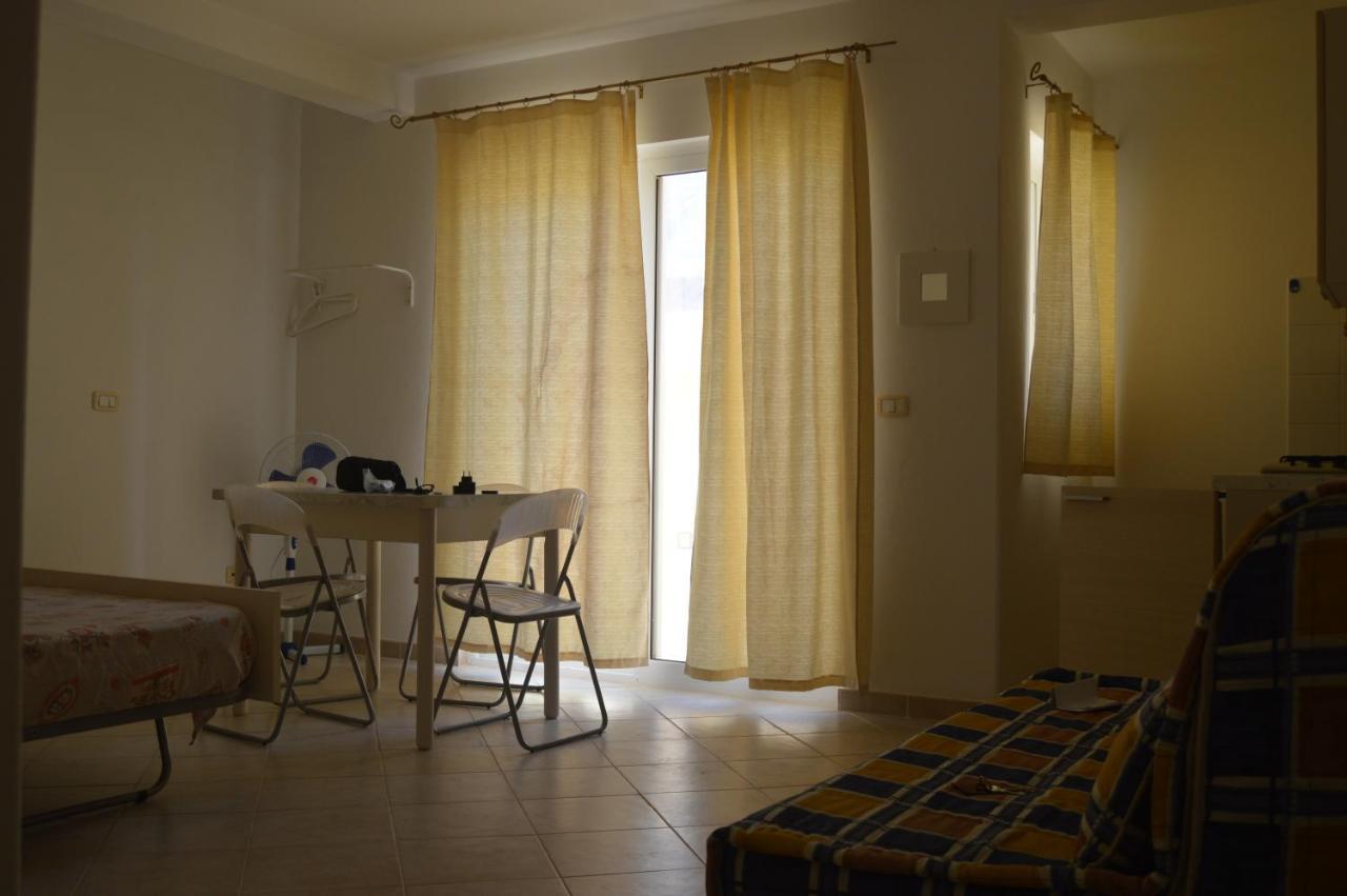 Tres Caravelas Studio Flats Санта Мария Екстериор снимка
