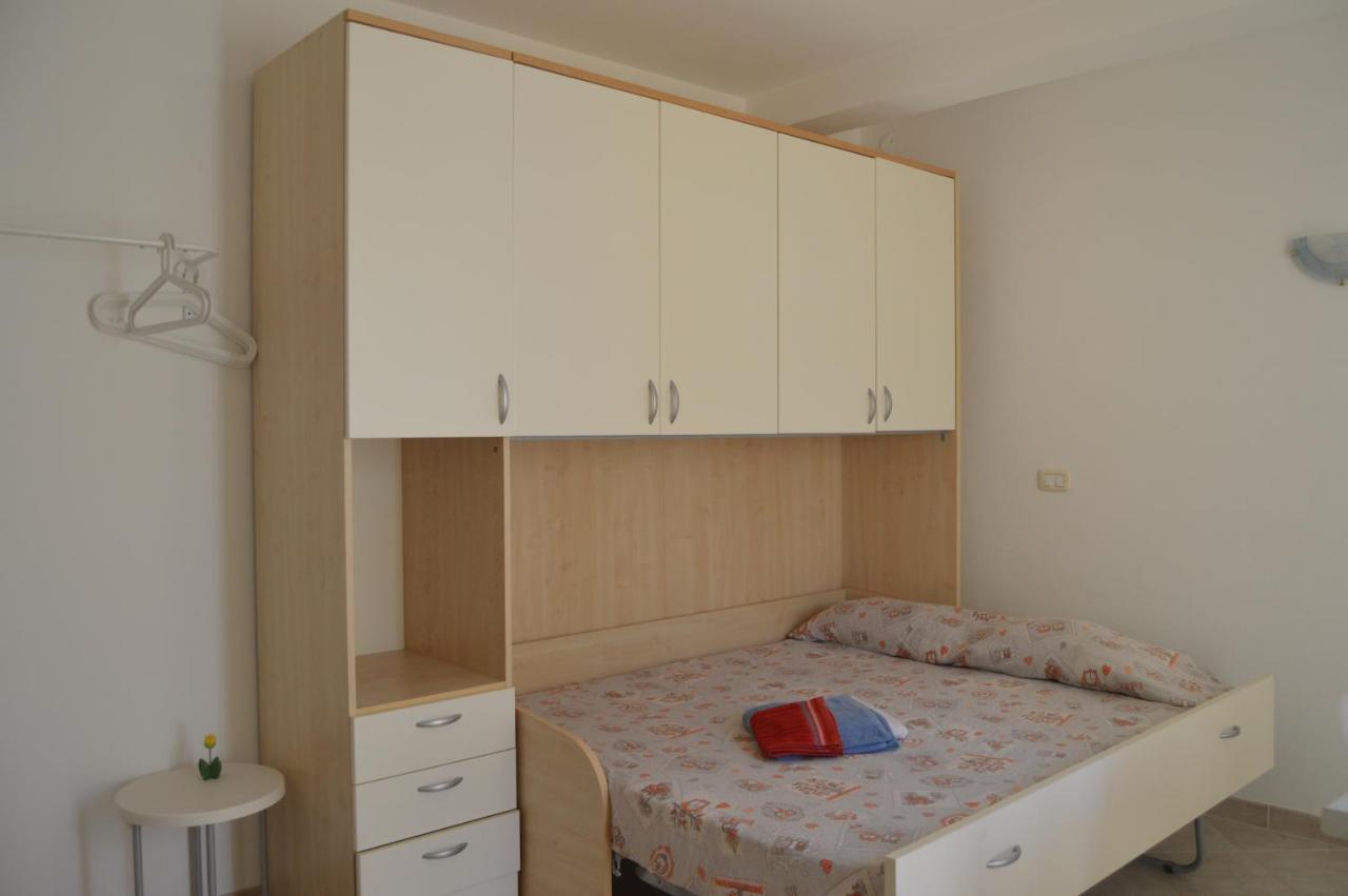 Tres Caravelas Studio Flats Санта Мария Екстериор снимка