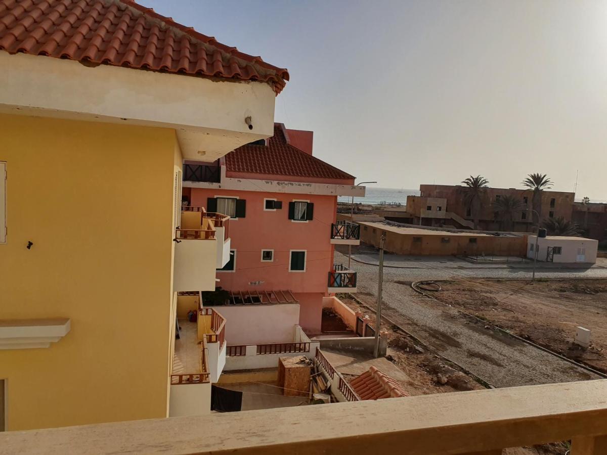Tres Caravelas Studio Flats Санта Мария Екстериор снимка