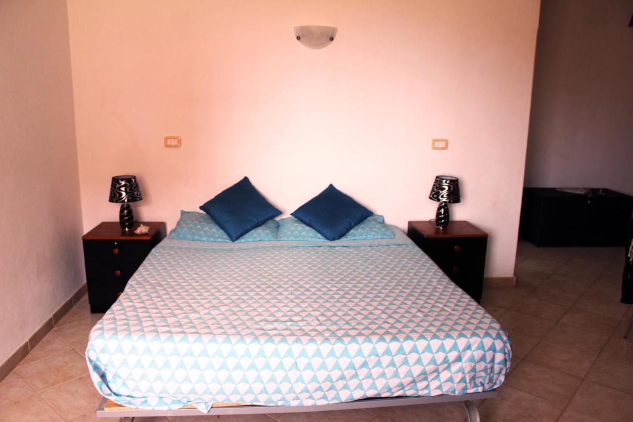 Tres Caravelas Studio Flats Санта Мария Екстериор снимка